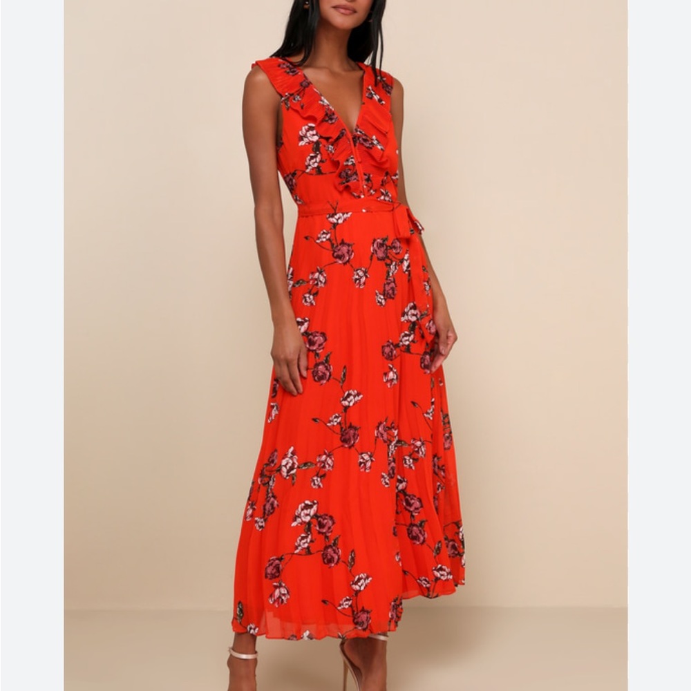 Lulus Loved By You Red Orange Floral Print Pleated Chiffon Maxi Dress !